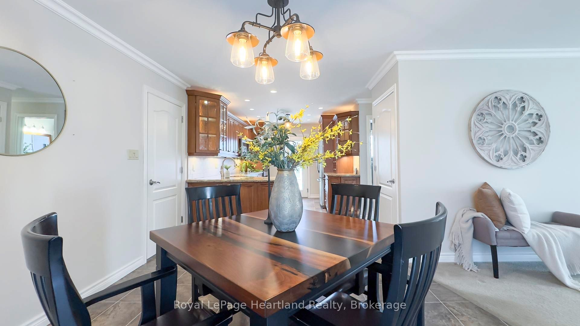 333 Ontario Street Property Photo 14