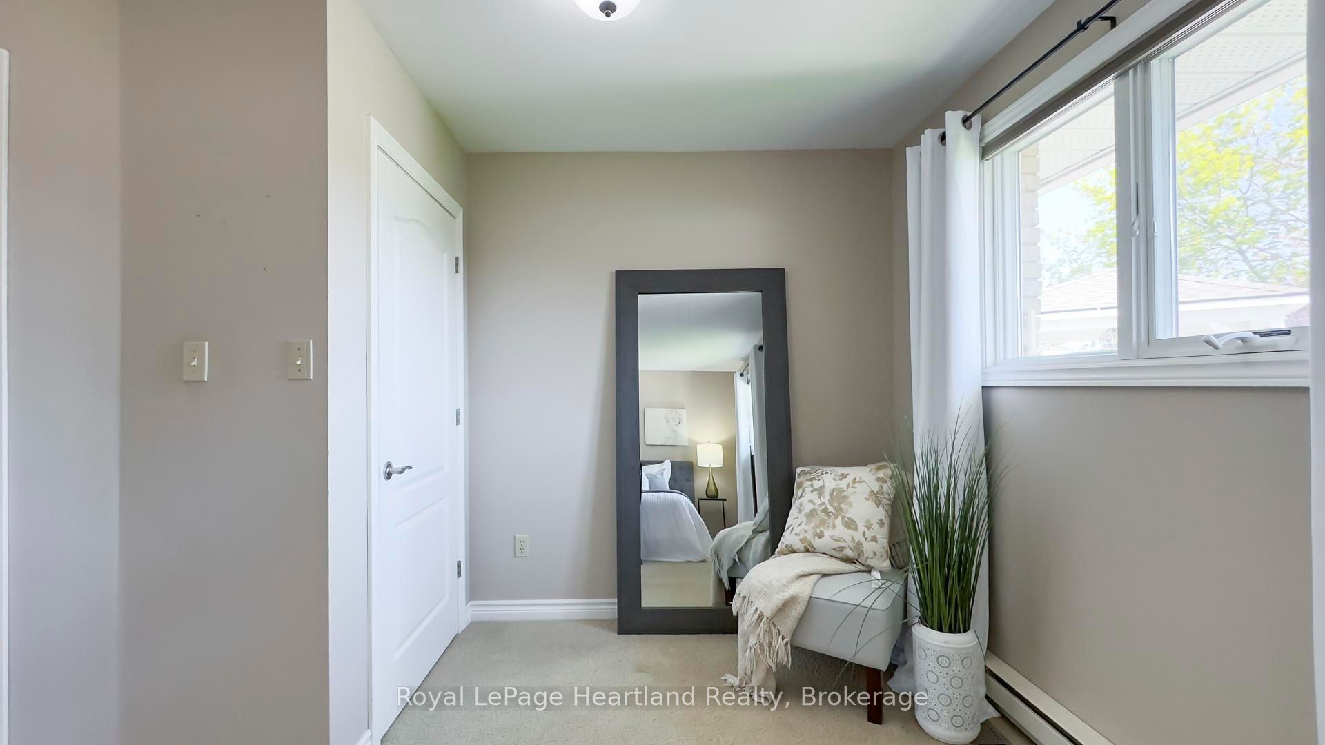 333 Ontario Street Property Photo 19