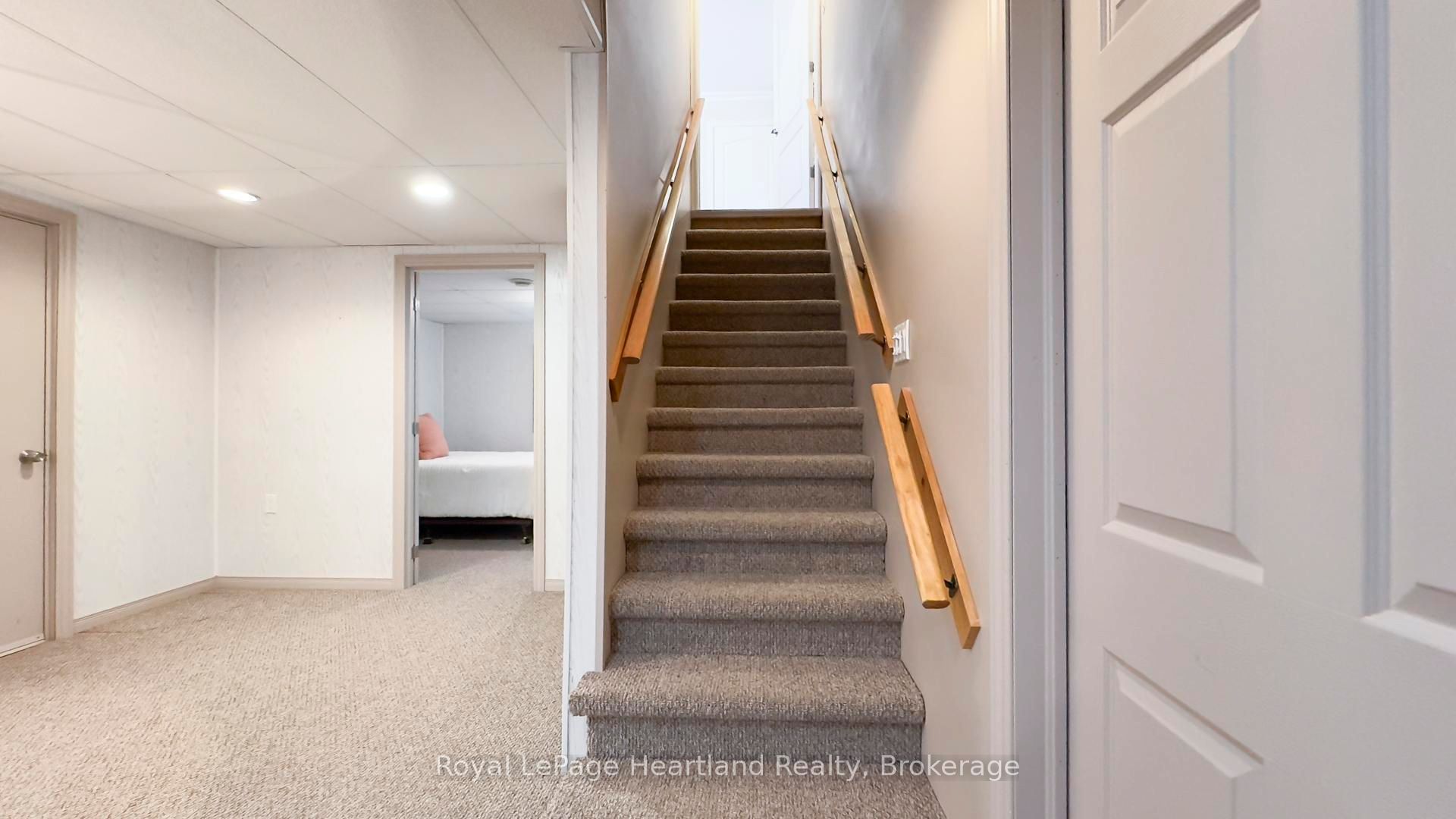 333 Ontario Street Property Photo 20