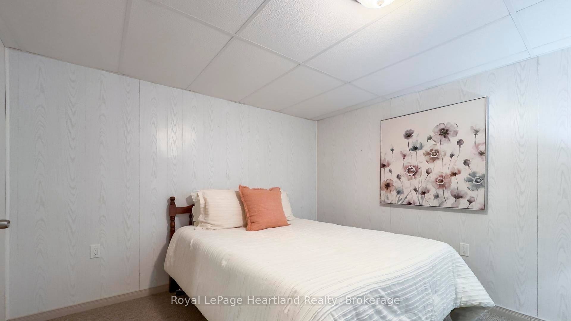333 Ontario Street Property Photo 26