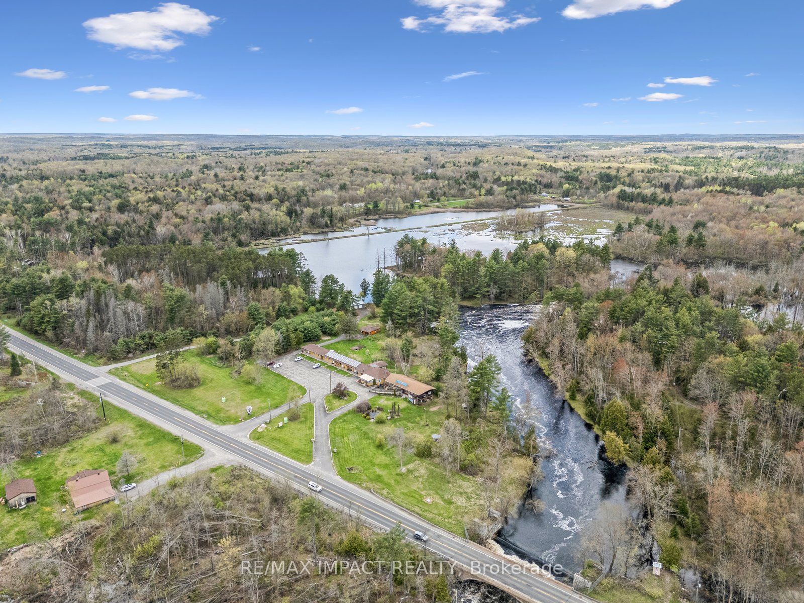 108575 Highway 7 Highway Property Photo 4