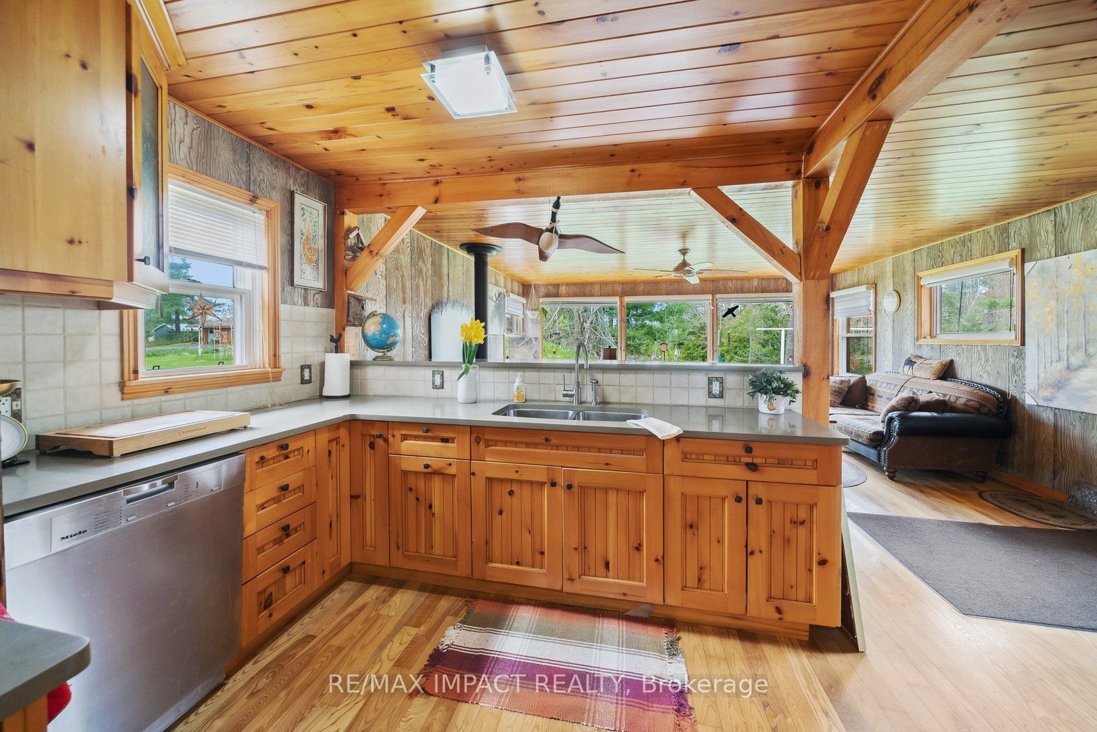108575 Highway 7 Highway Property Photo 17