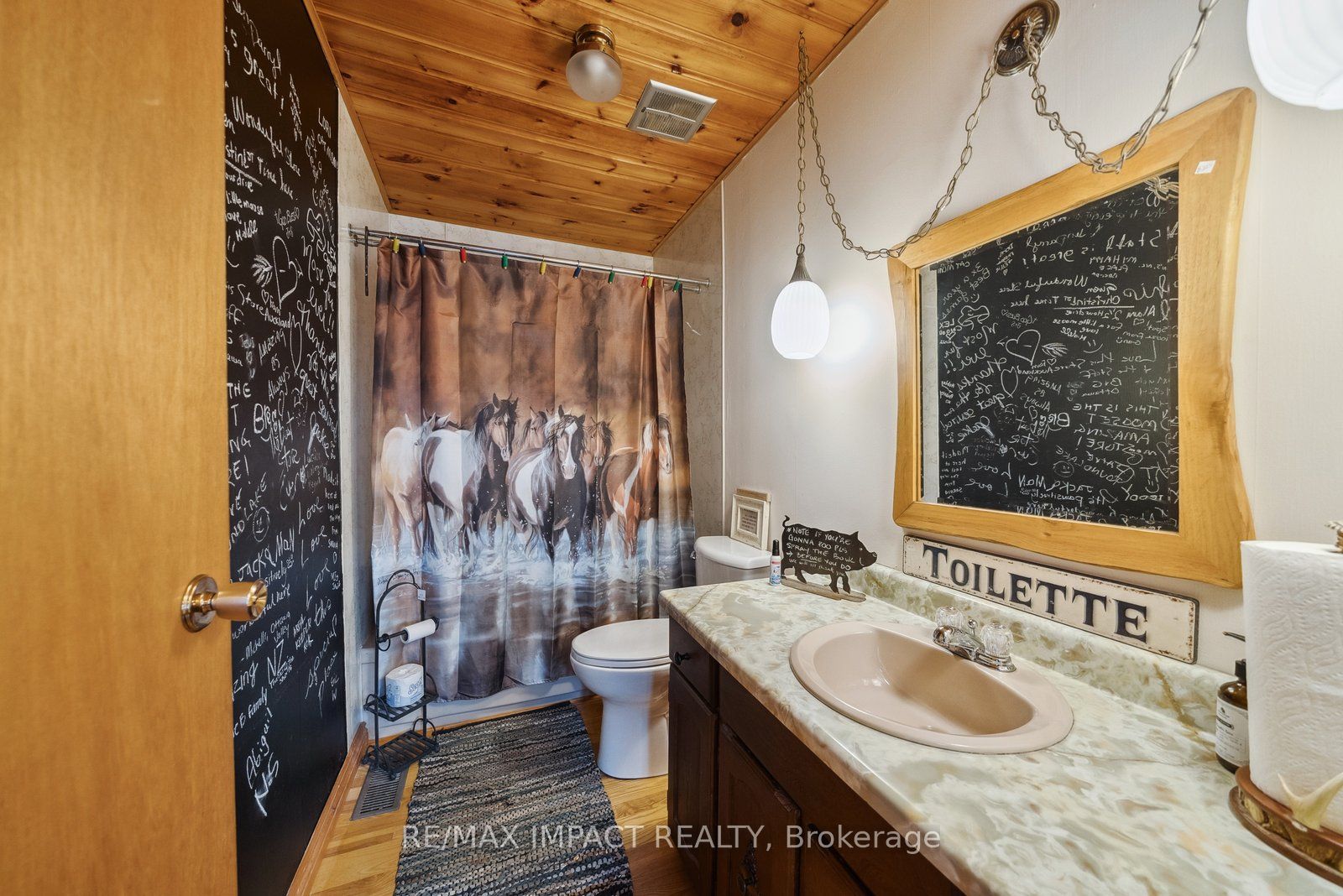 108575 Highway 7 Highway Property Photo 25