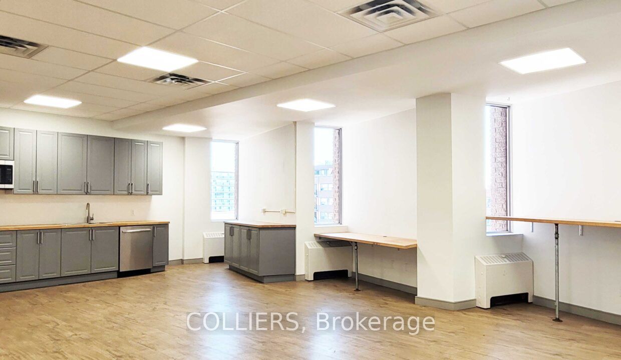 222 Somerset Street W 701 Property Photo 5