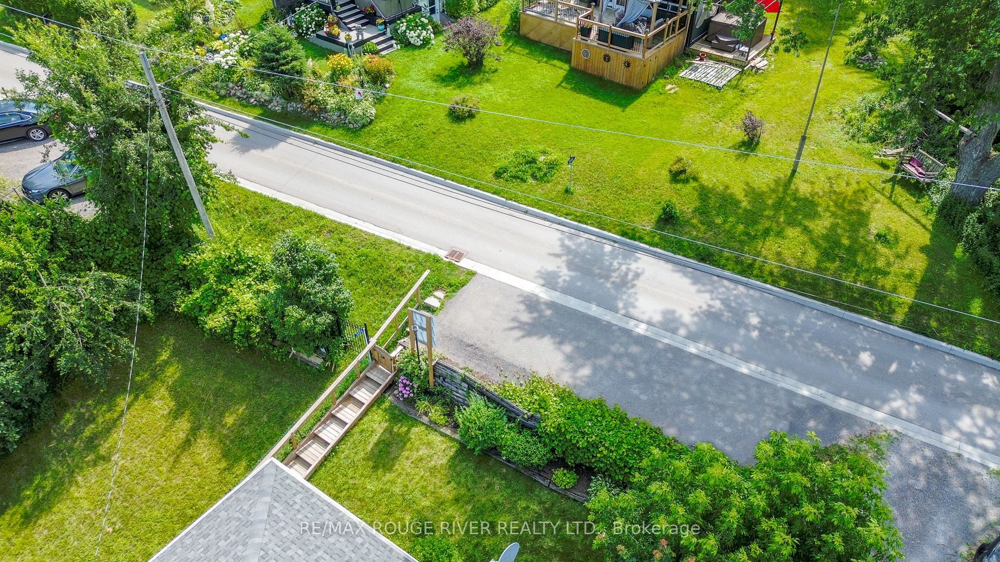 5454 Lakeshore Drive Property Photo 4