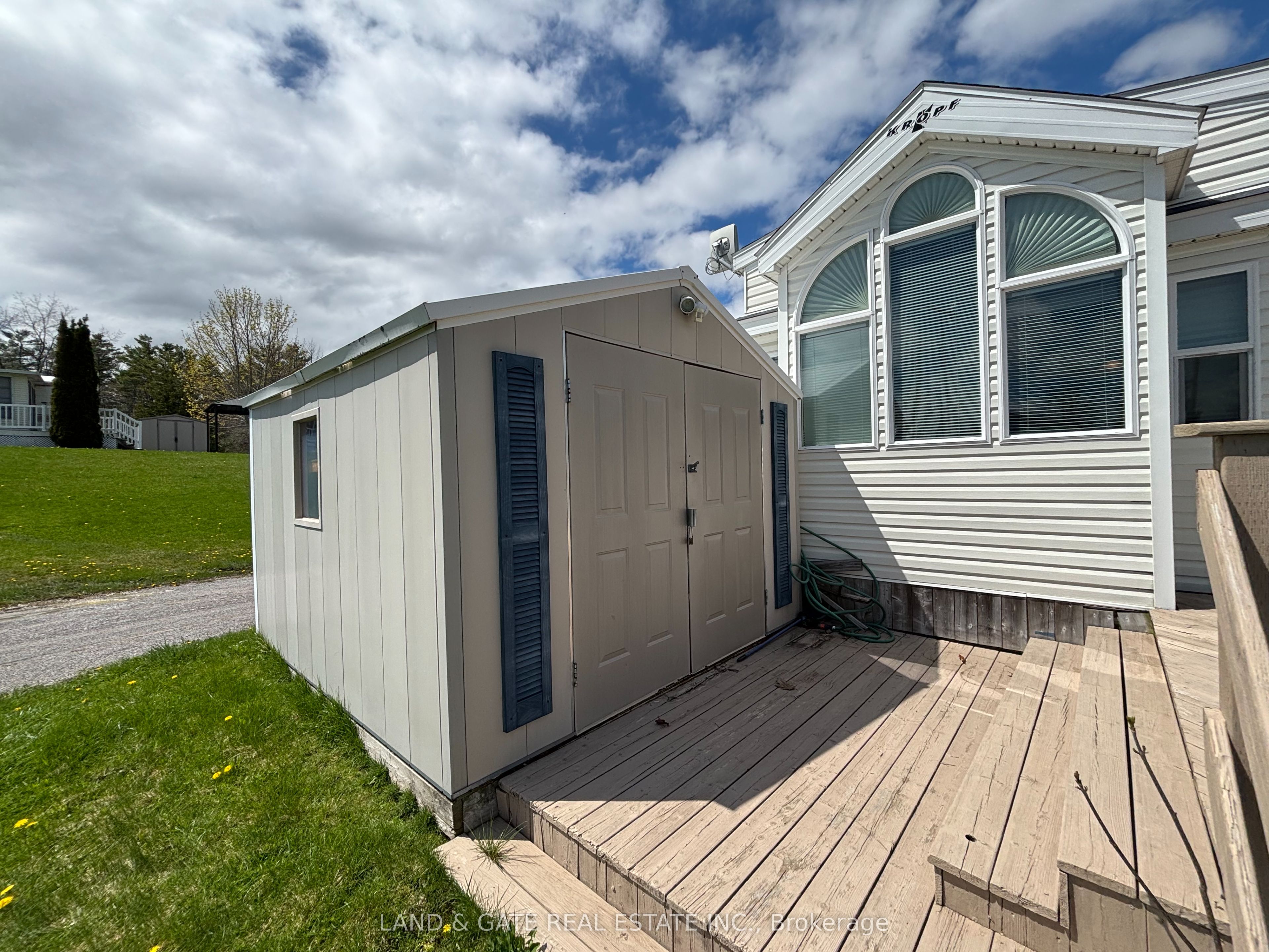 #181 - 1043 Asphodel 2nd Line Property Photo 18