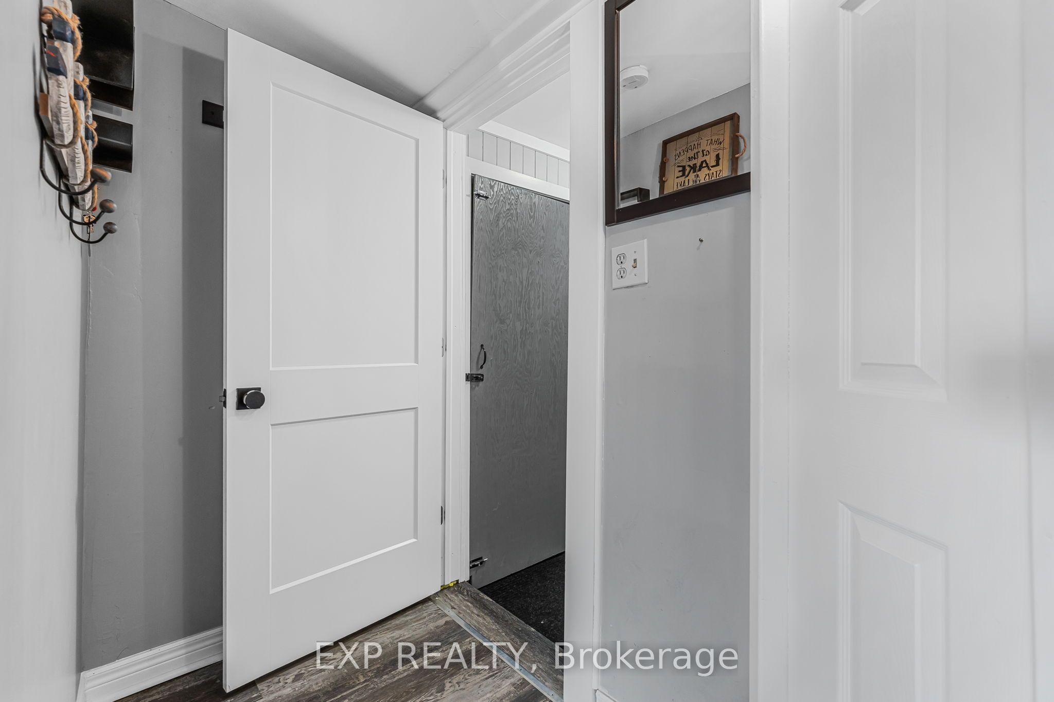 33 Dover Street Property Photo 4