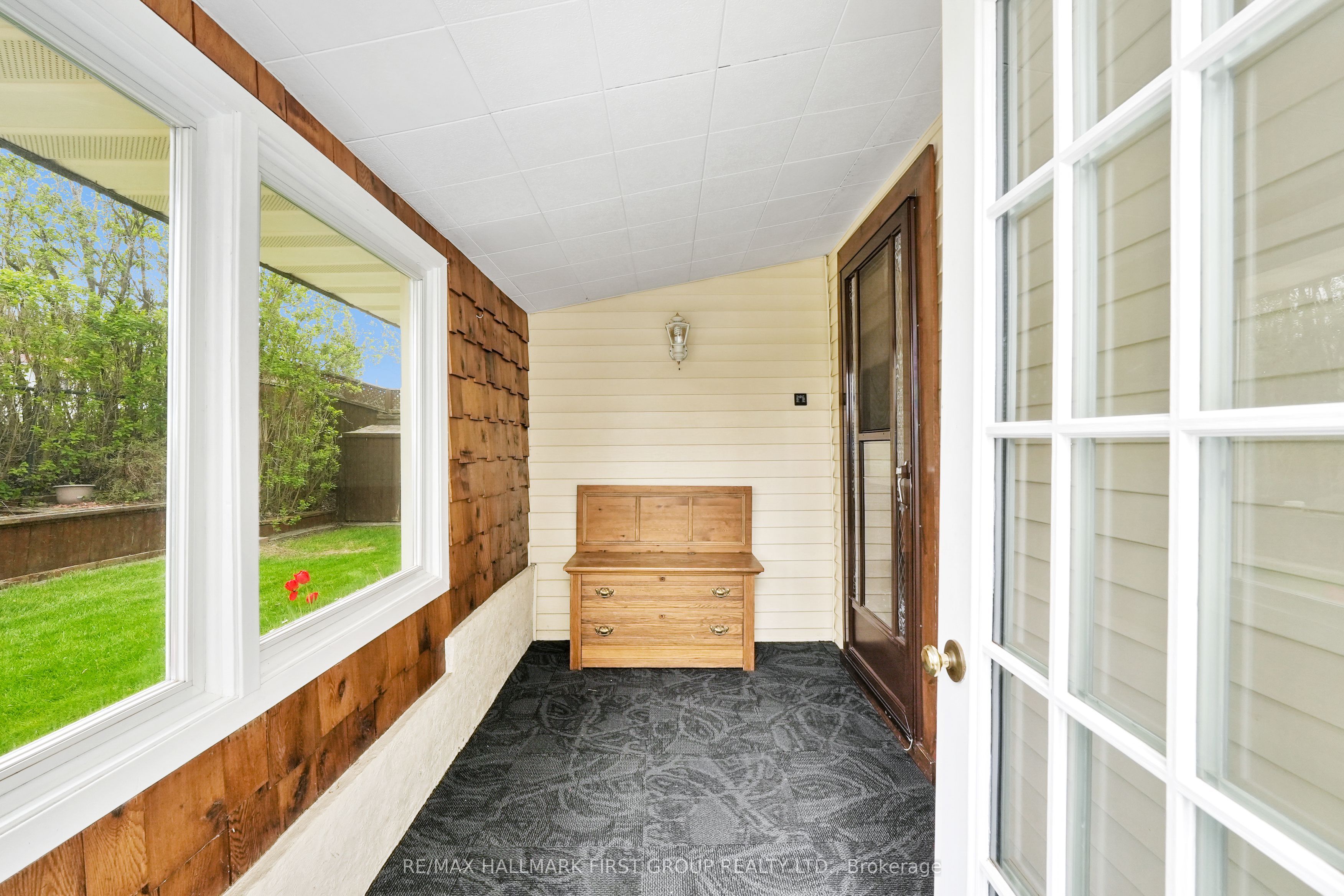 183 Lake Road Property Photo 6