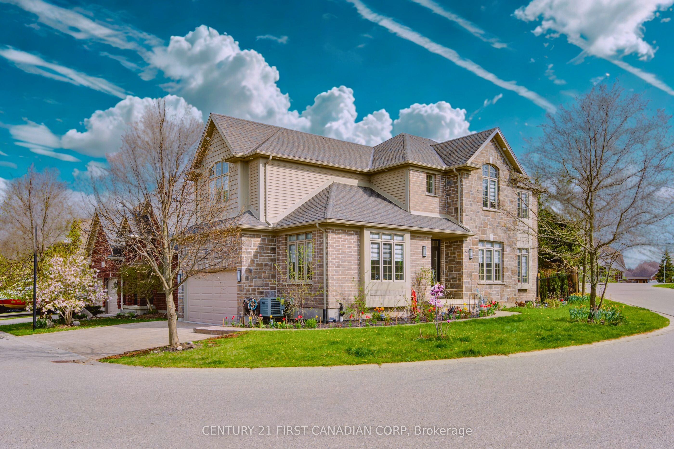 515 Skyline Ave Property Photo 1