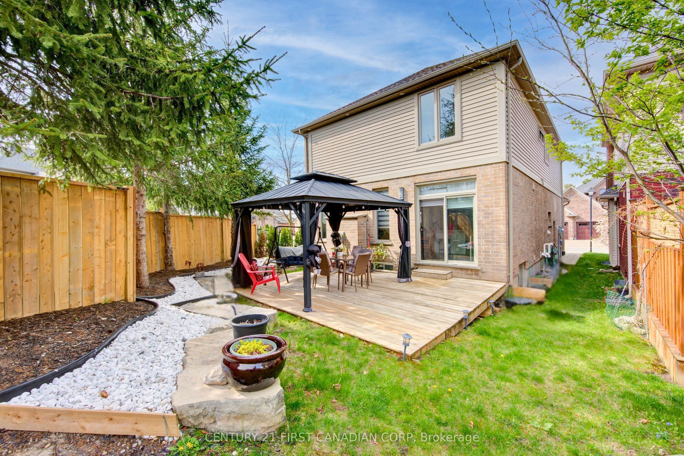 515 Skyline Ave Property Photo 4