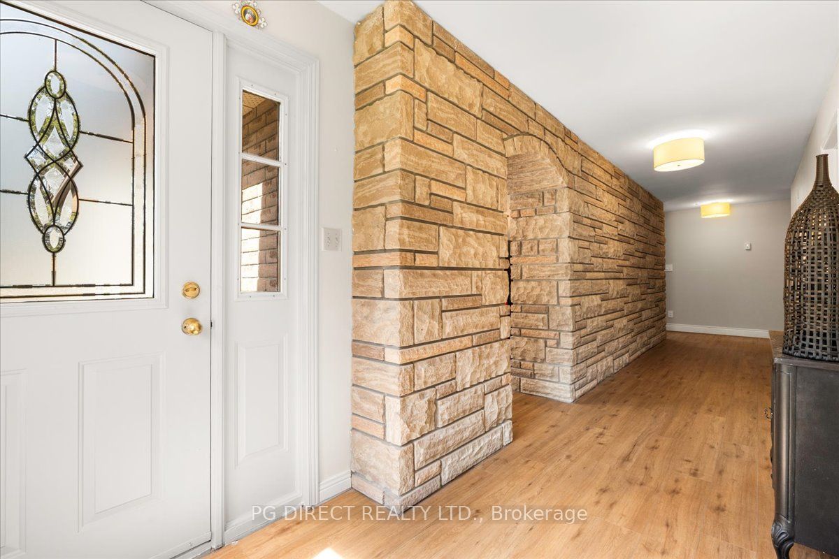 137 Lawson Road Property Photo 9