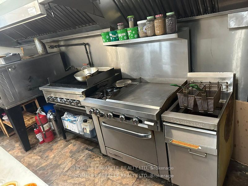 90 3rd Avenue W Property Photo 7