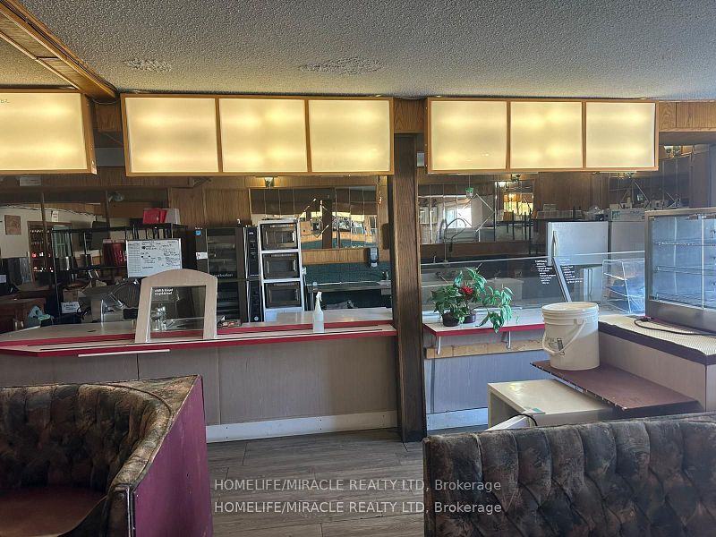 90 3rd Avenue W Property Photo 14