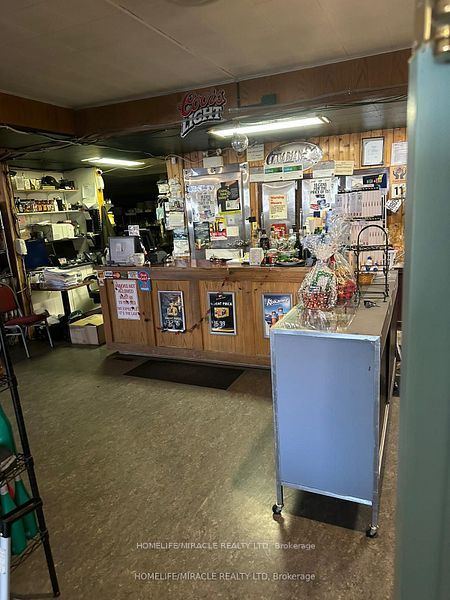 90 3rd Avenue W Property Photo 15
