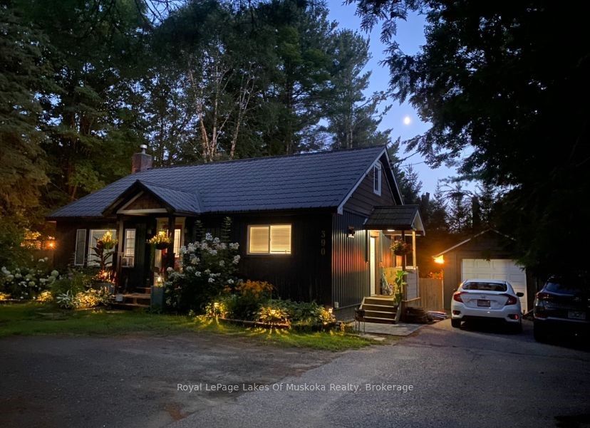 390 Manitoba Street Property Photo 1