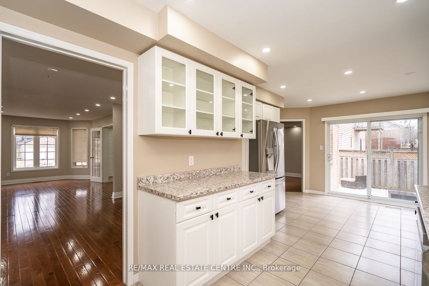 416 Olde Village Lane Property Photo 15