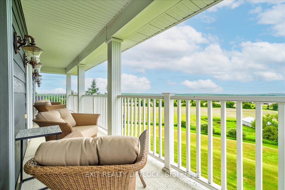 400 5th Line W Property Photo 29