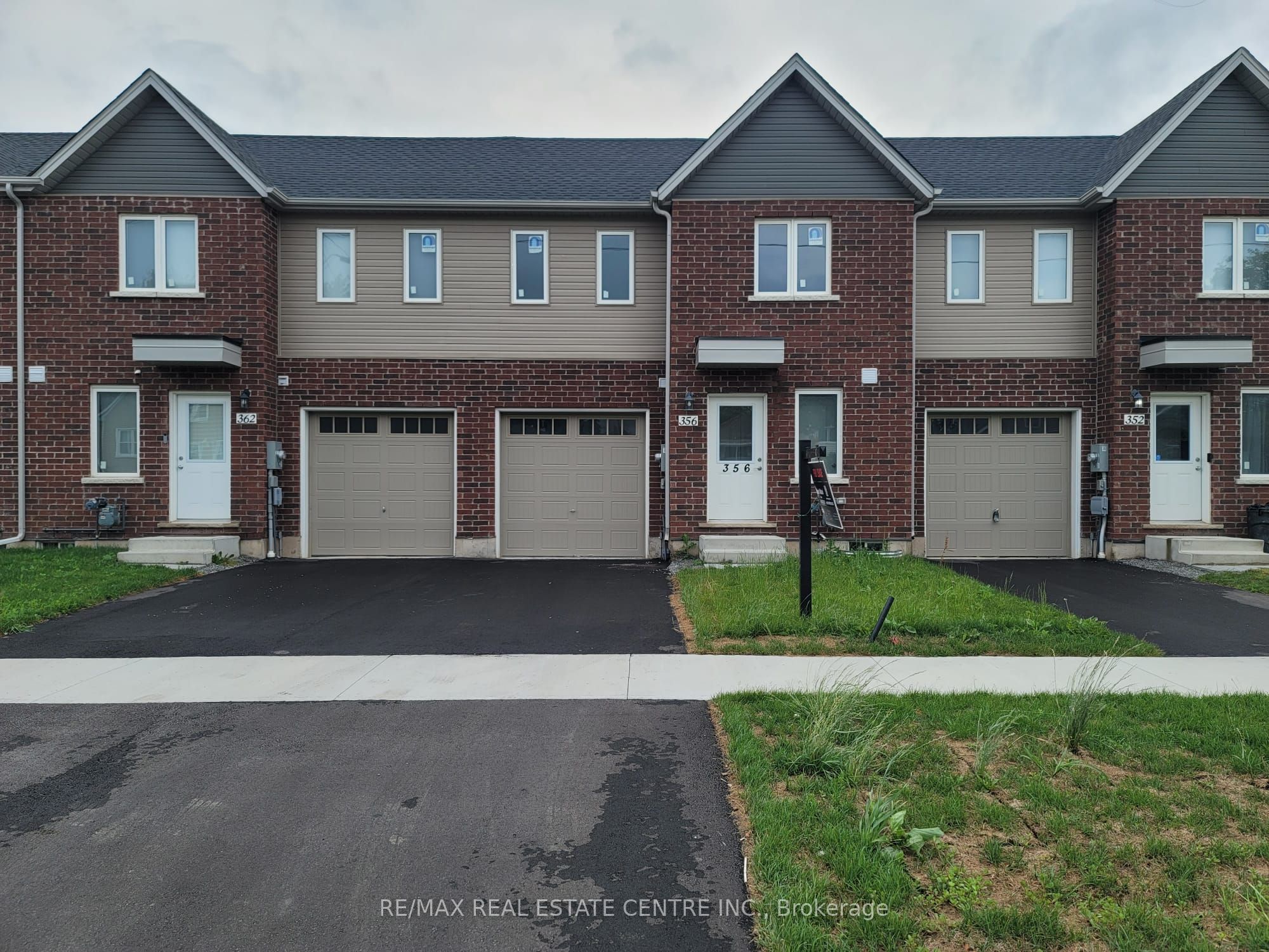 356 Alberta St Property Photo 1