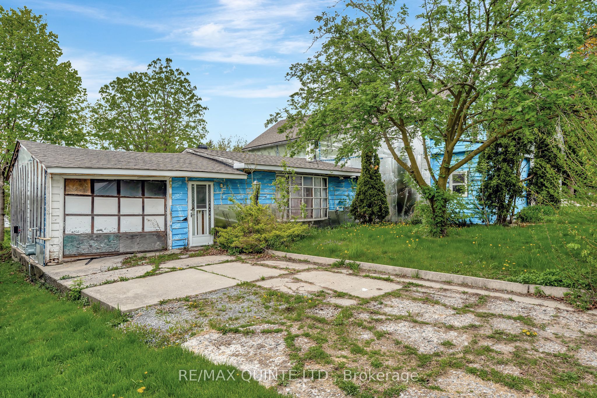 90 Gordon St Property Photo 1