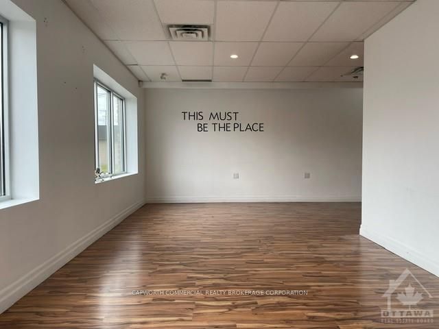 #101 & 105 - 722 Pitt Street Property Photo 11