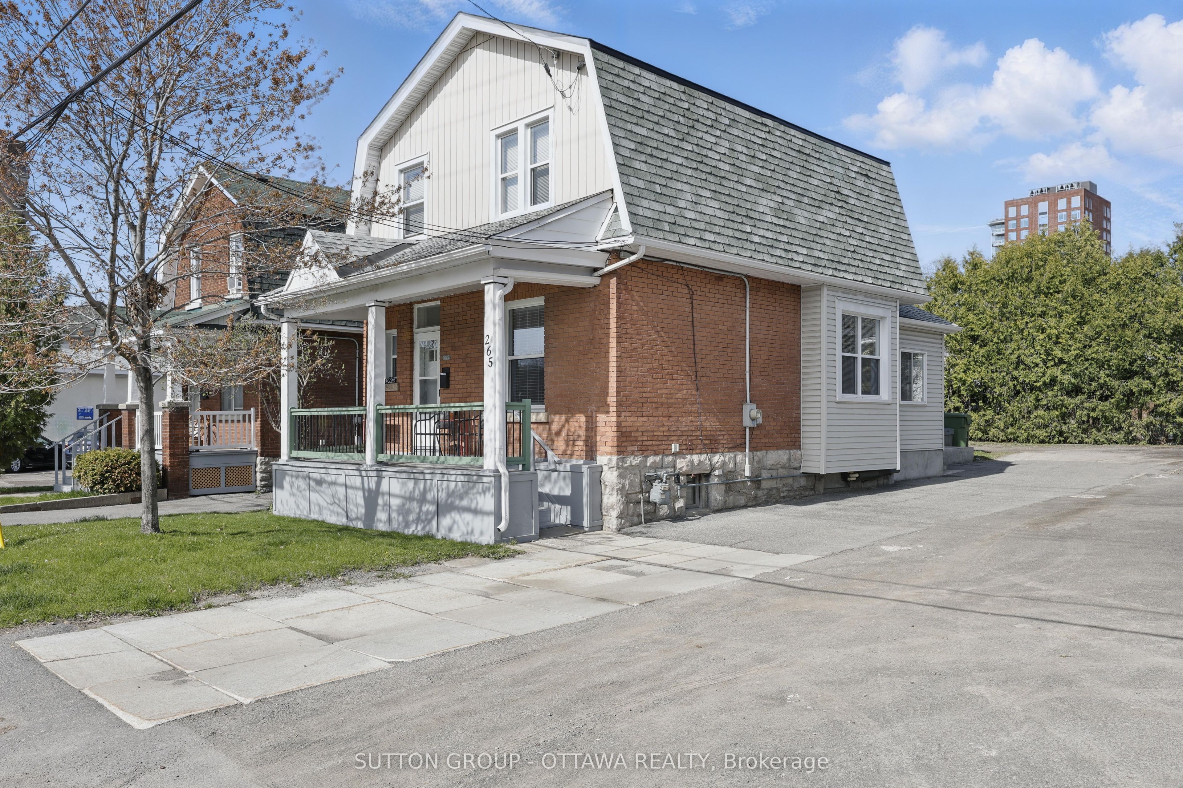 265 Parkdale Avenue Property Photo 3