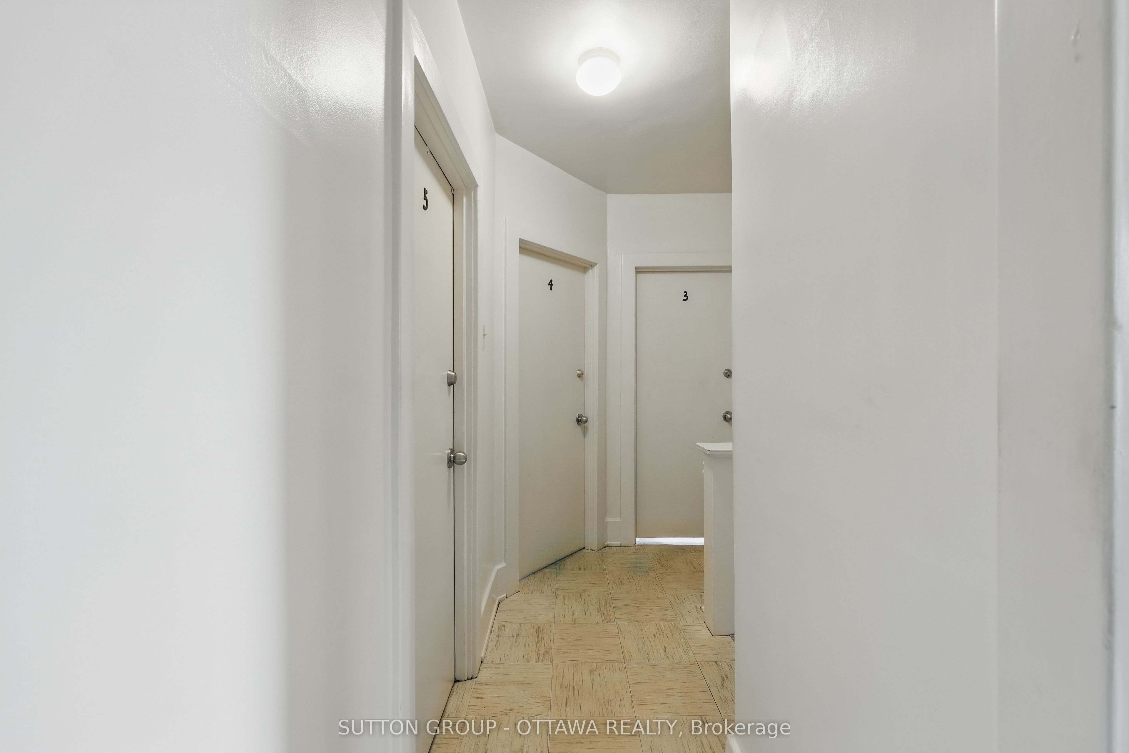 265 Parkdale Avenue Property Photo 29