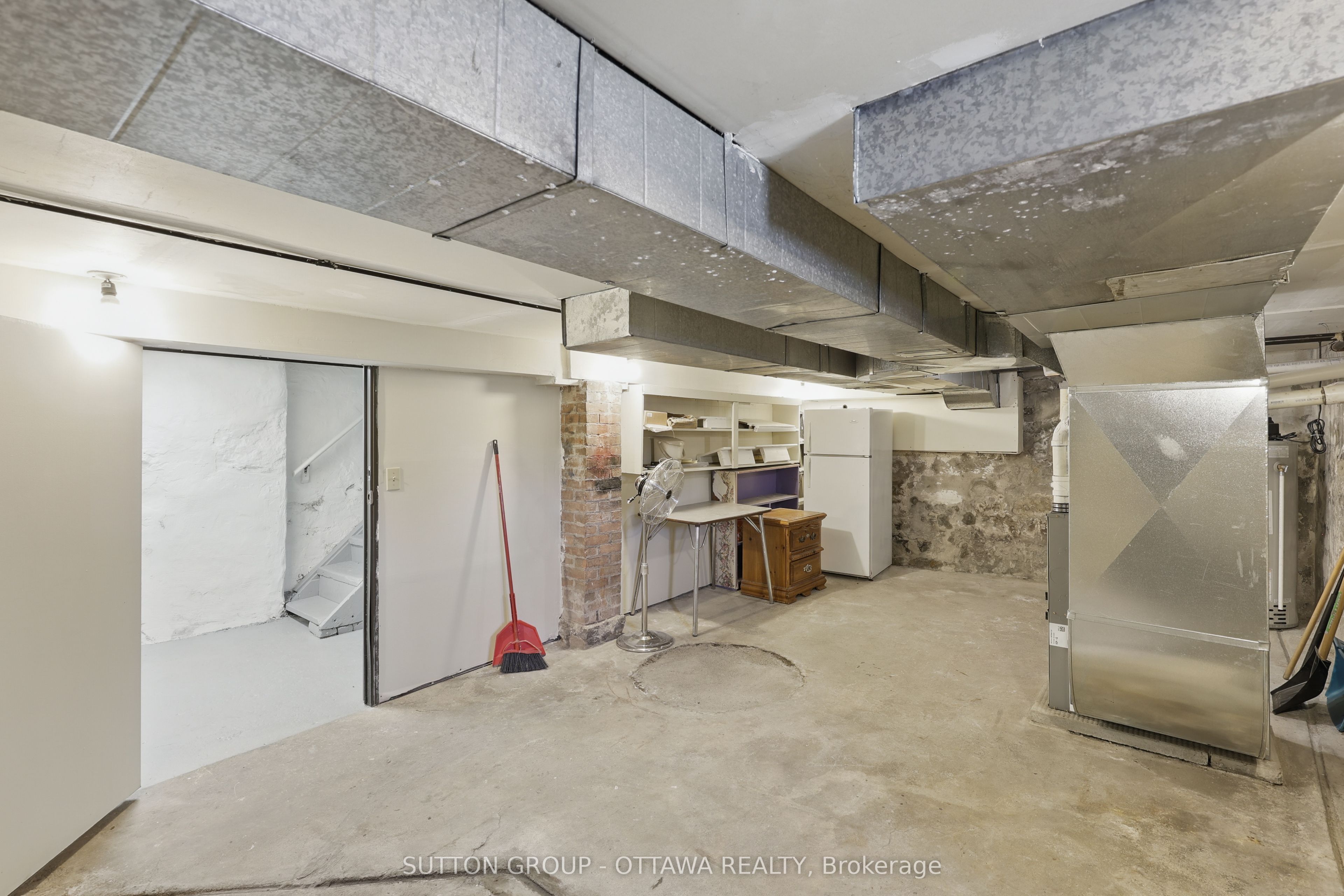 265 Parkdale Avenue Property Photo 34