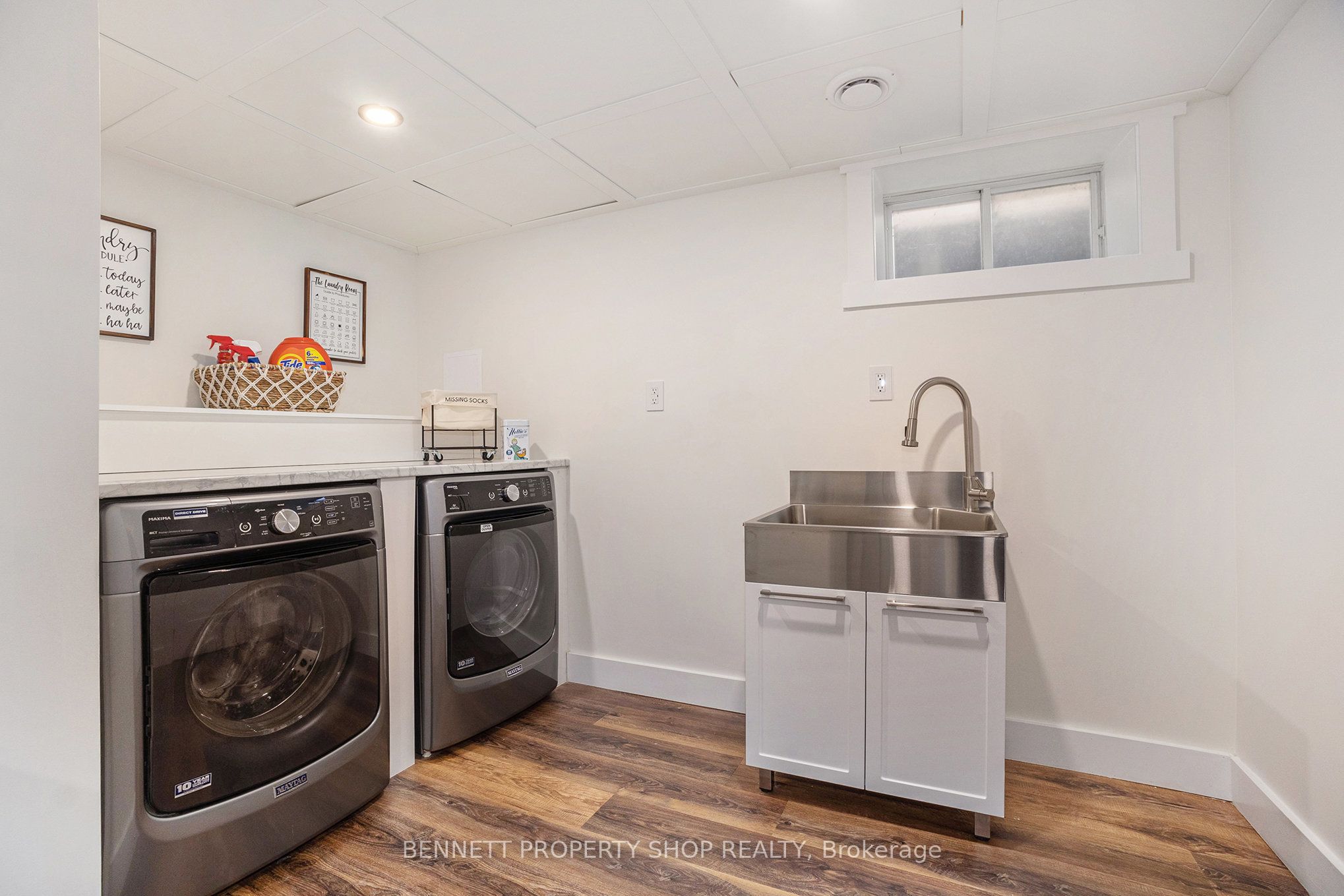 16084 Lakeside Drive Property Photo 24