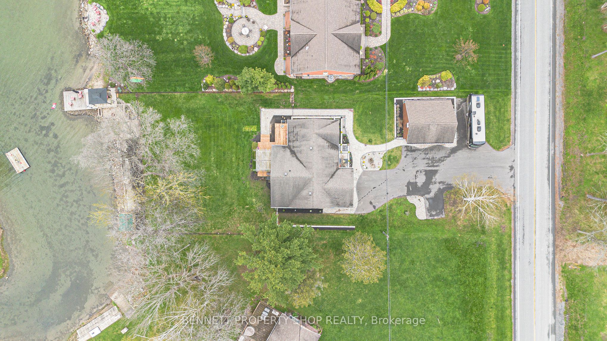 16084 Lakeside Drive Property Photo 29