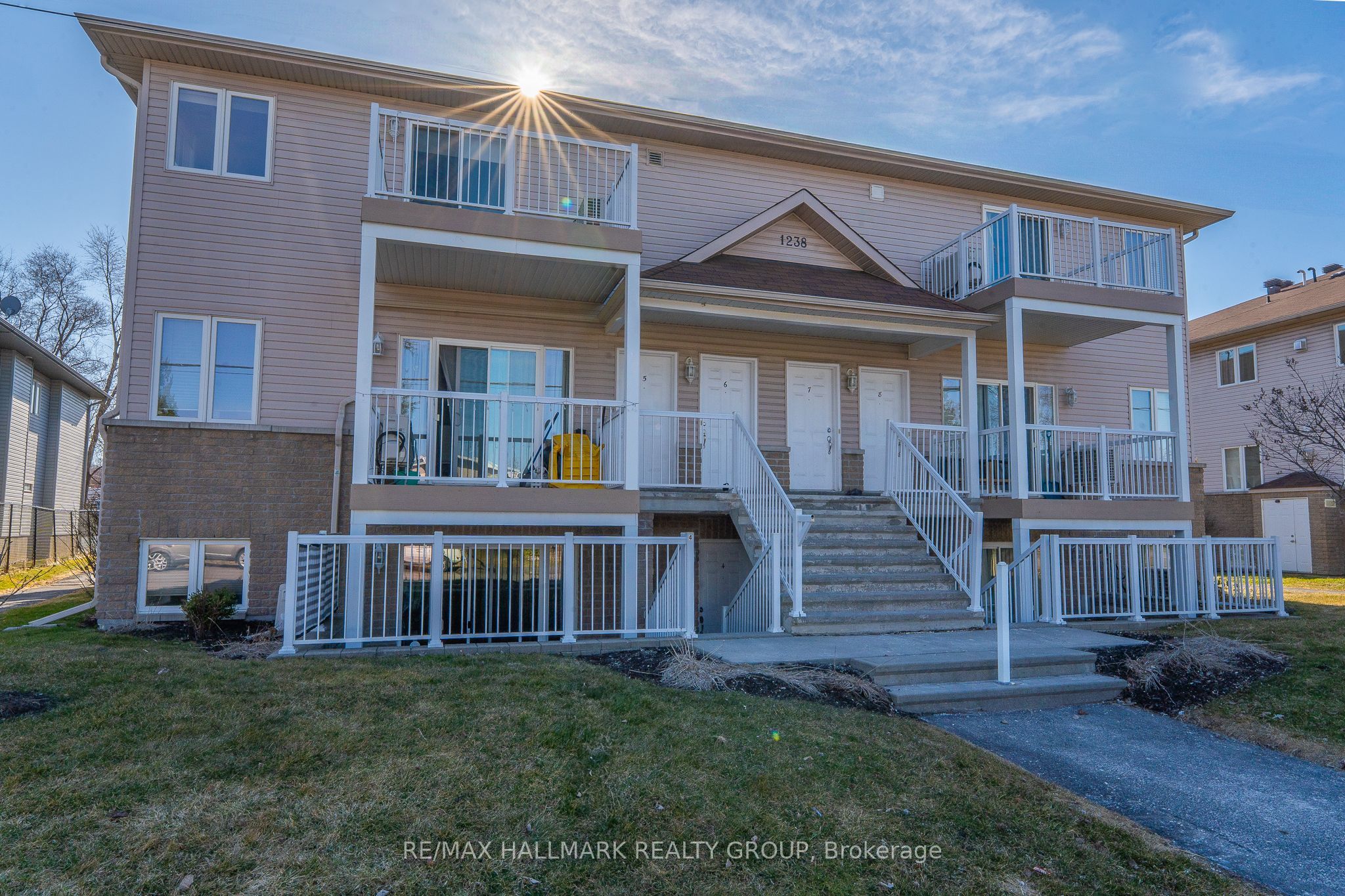 #6 - 1238 Marenger Street Property Photo