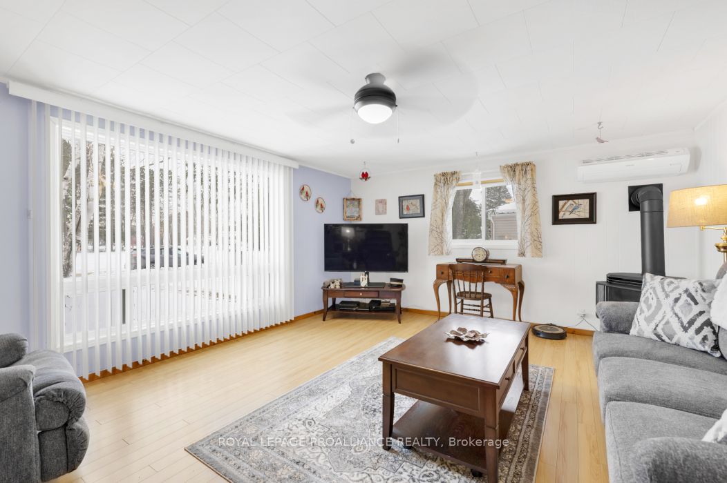 35 John Street Property Photo 10