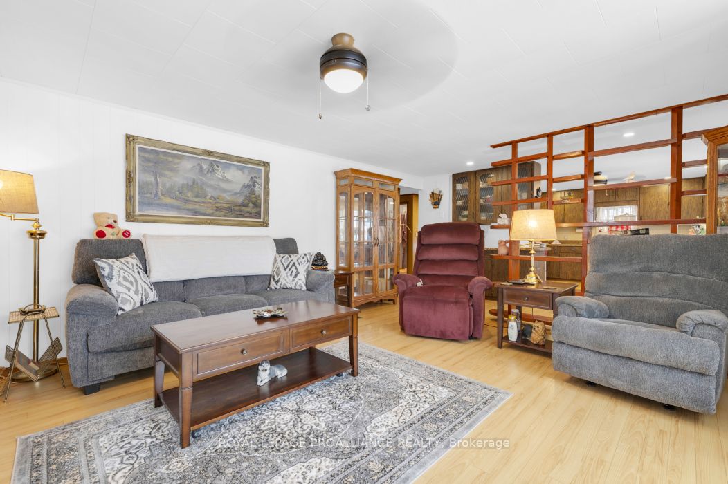 35 John Street Property Photo 12