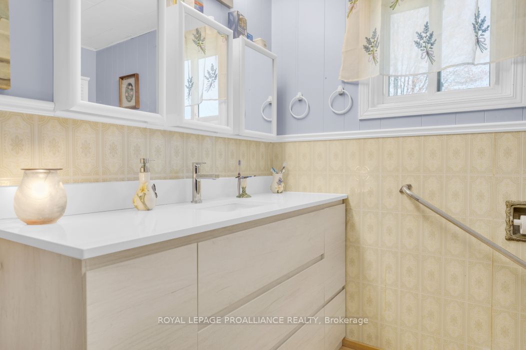 35 John Street Property Photo 16
