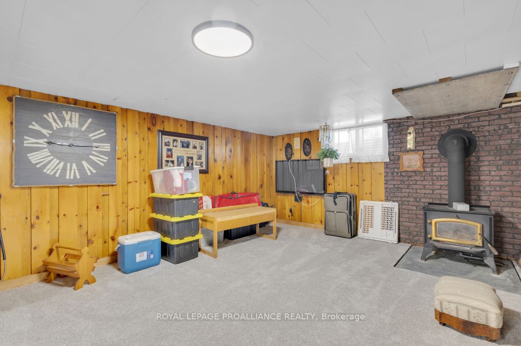 35 John Street Property Photo 22