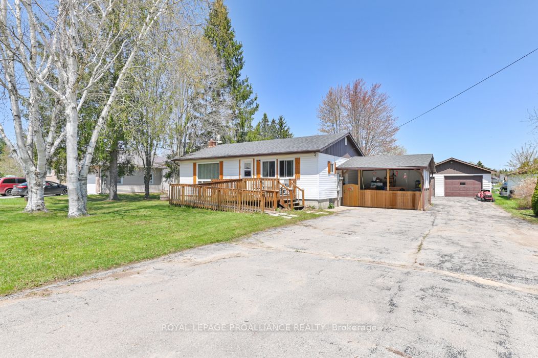 35 John Street Property Photo 24