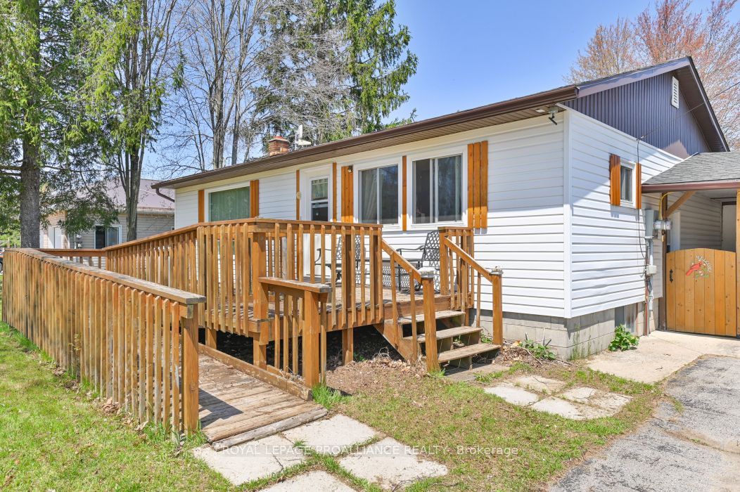 35 John Street Property Photo 26