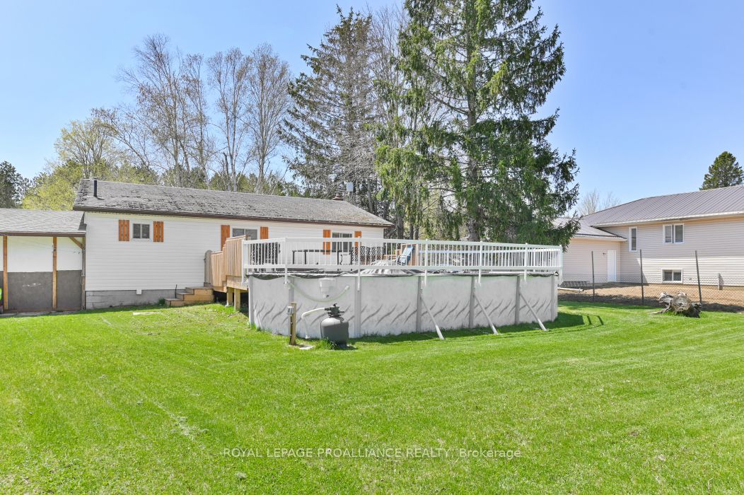 35 John Street Property Photo 30