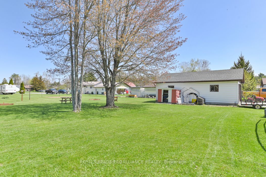 35 John Street Property Photo 33