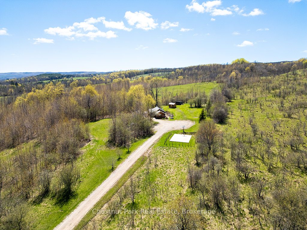 316270 3rd Line C N/a Property Photo 4