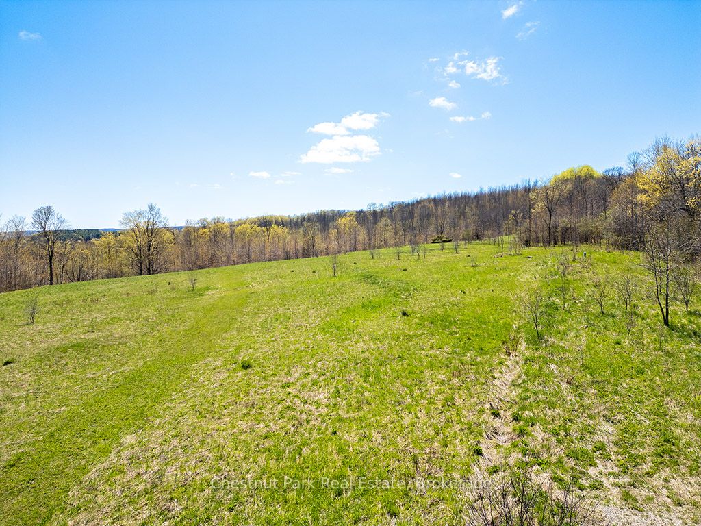 316270 3rd Line C N/a Property Photo 28