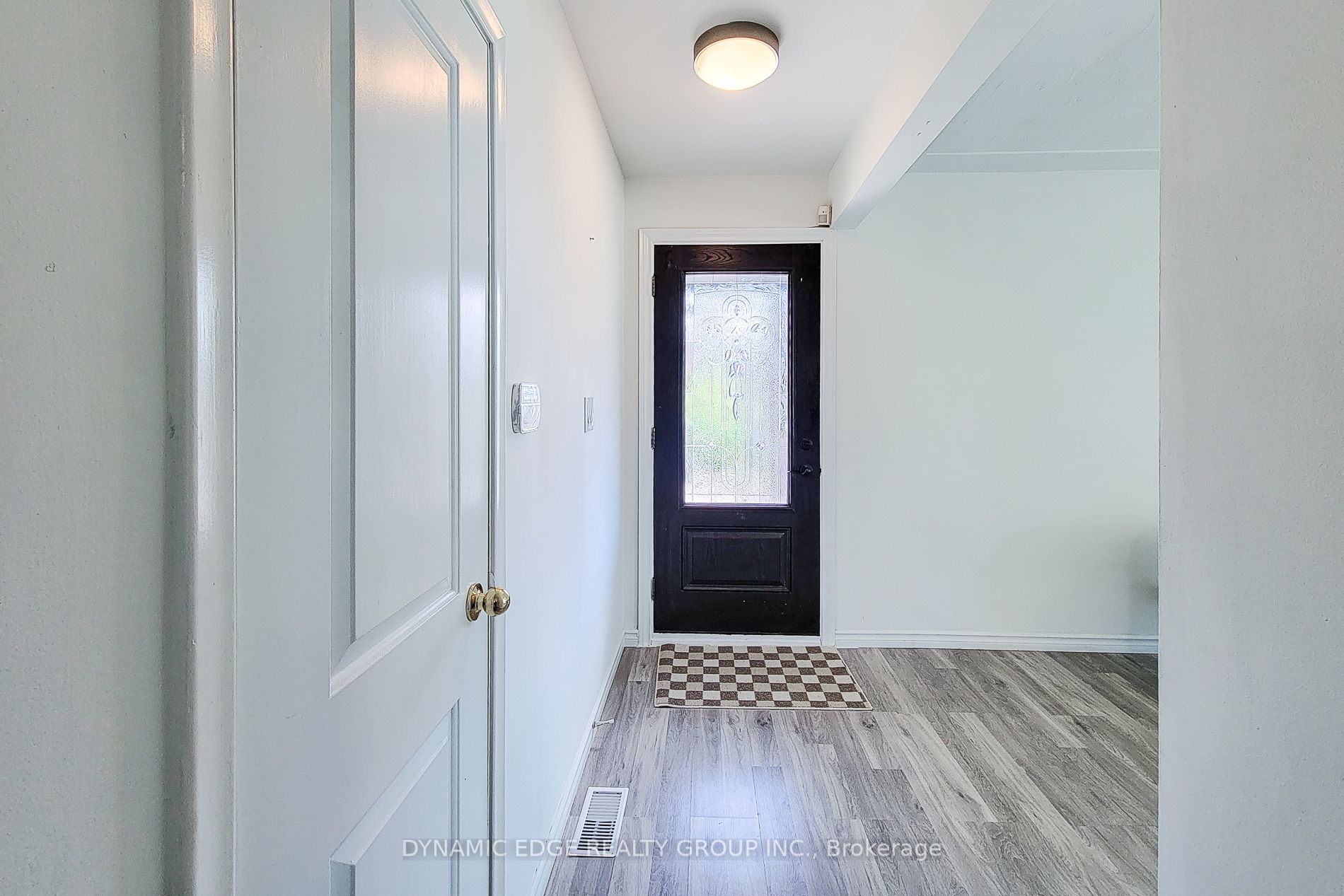 100 Mountain Avenue Property Photo 7