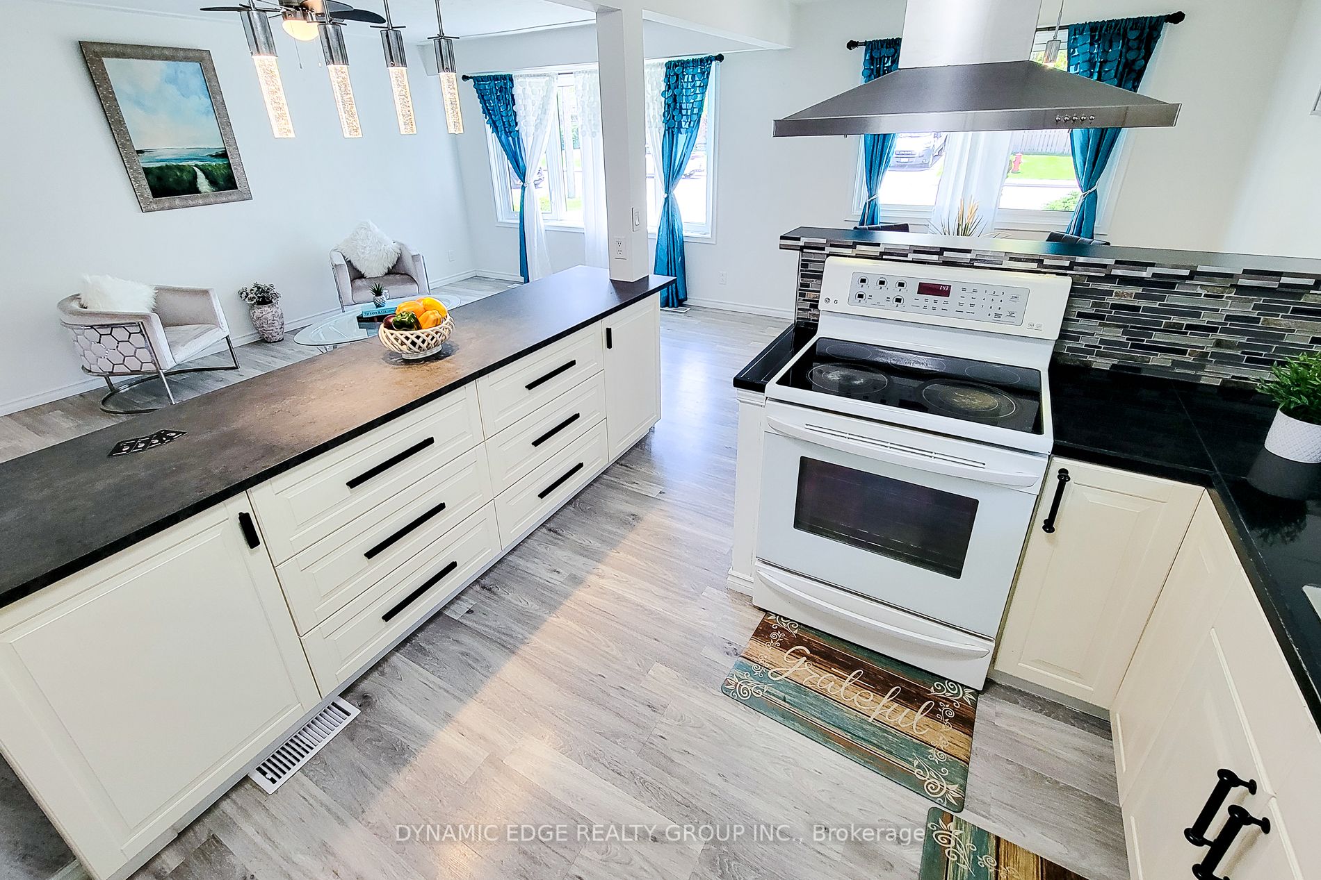 100 Mountain Avenue Property Photo 17