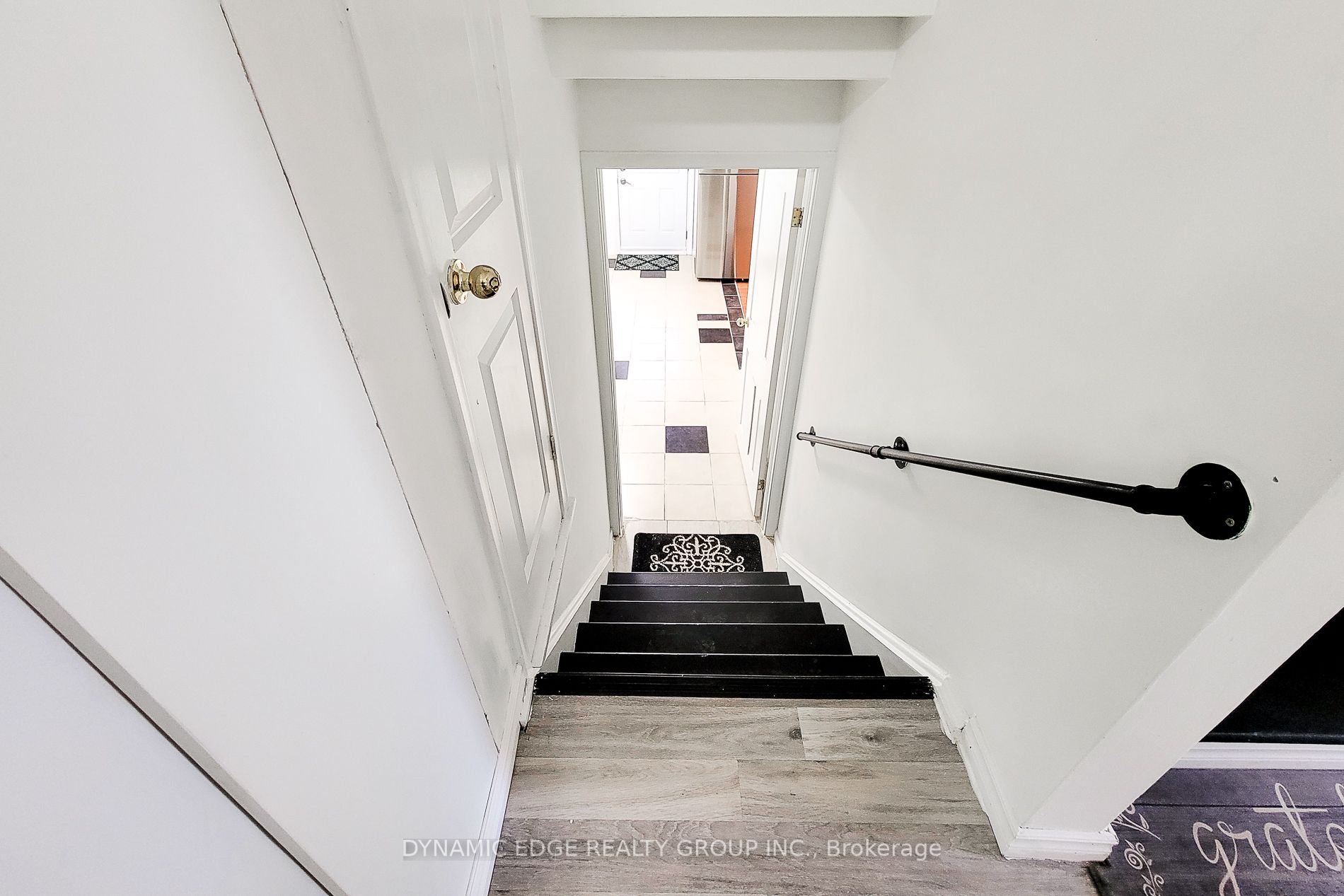 100 Mountain Avenue Property Photo 32