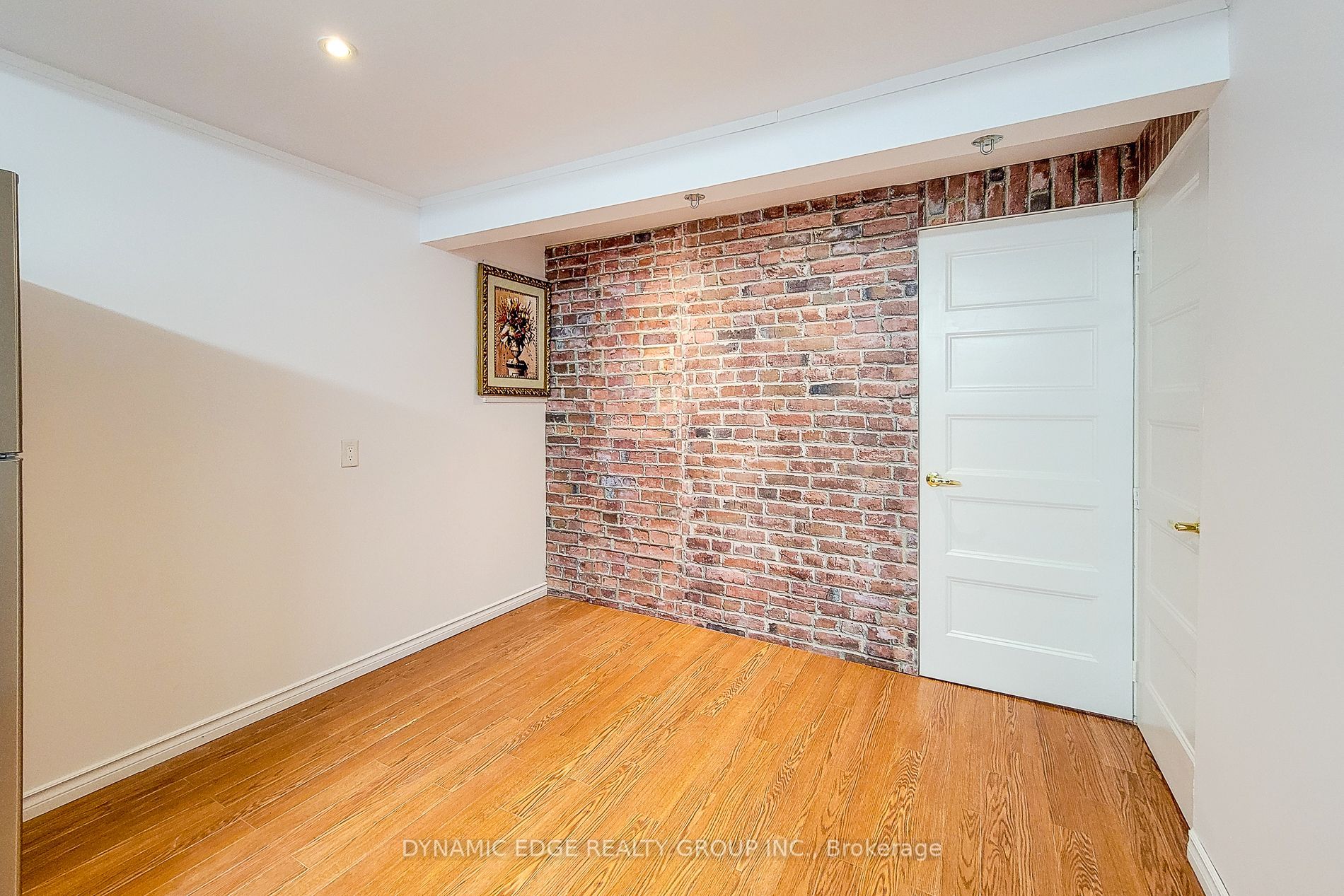 100 Mountain Avenue Property Photo 37