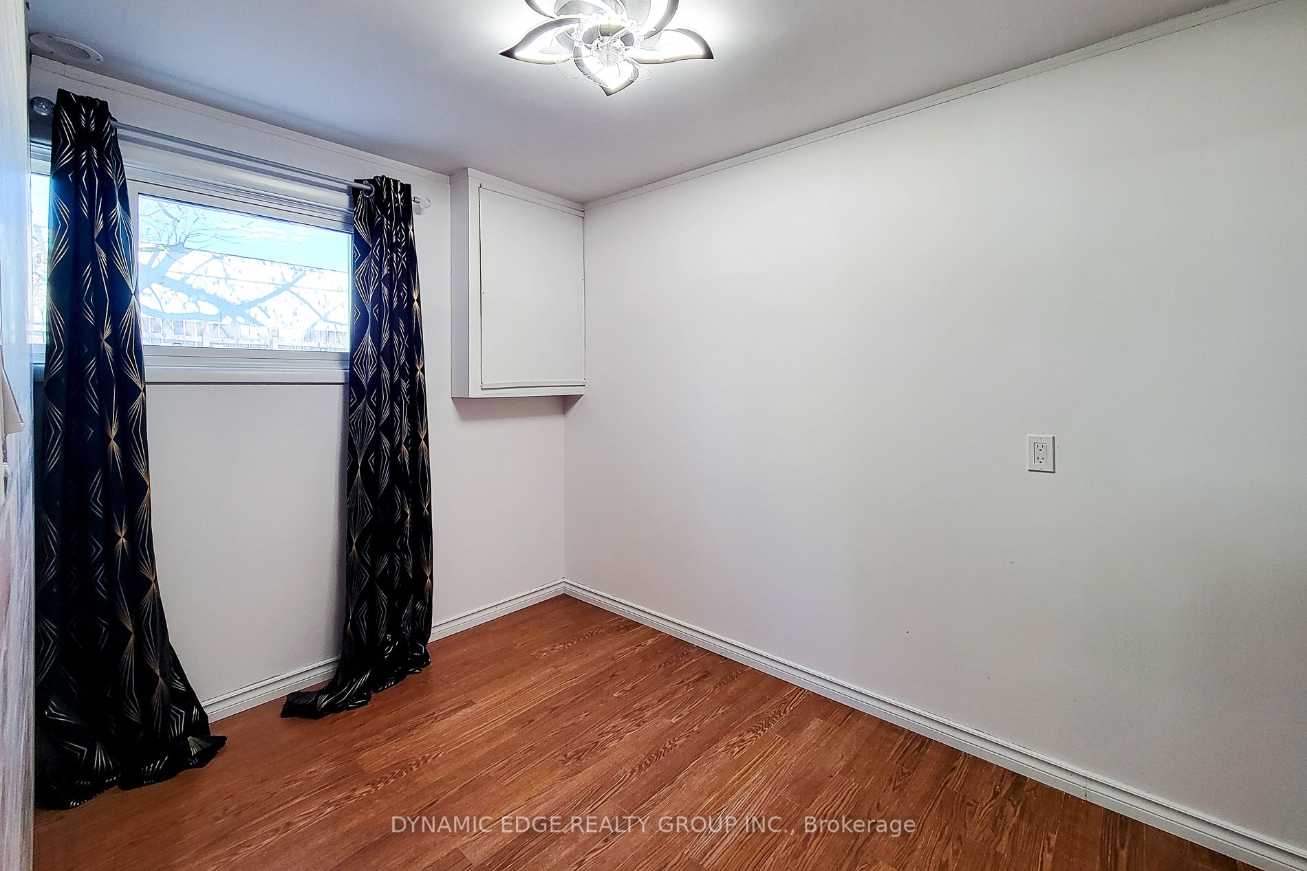 100 Mountain Avenue Property Photo 39