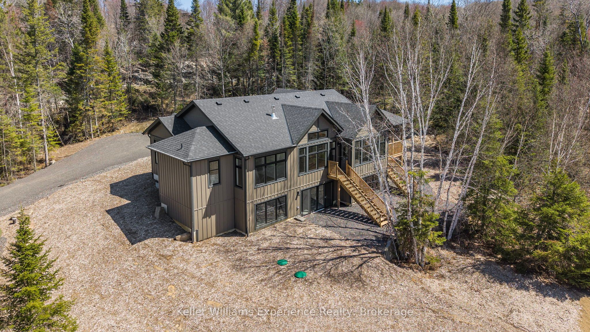 #85 - 1016 Pondview Court Property Photo 1