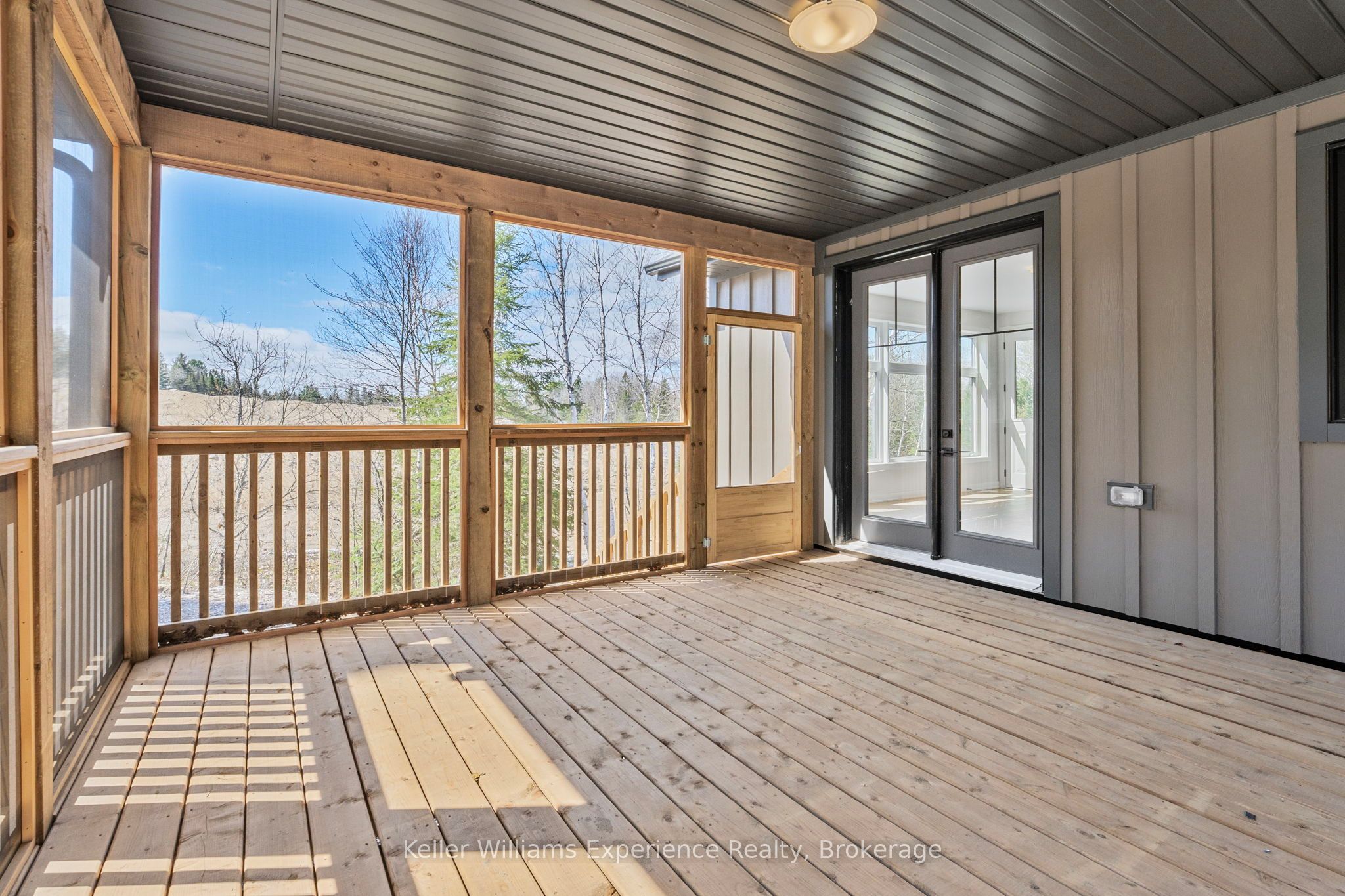 #85 - 1016 Pondview Court Property Photo 25
