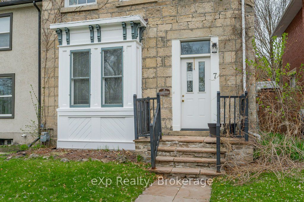 7 Waterloo Avenue Property Photo 6
