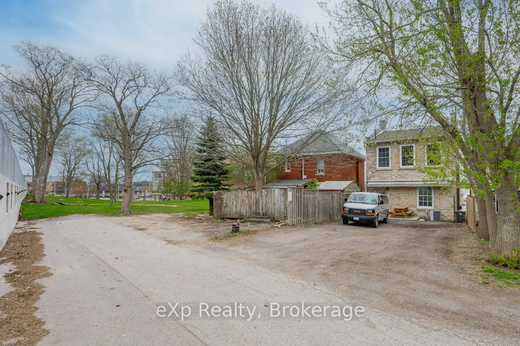 7 Waterloo Avenue Property Photo 36