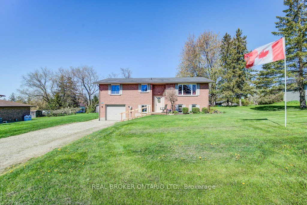 5478 Brown St Property Photo 1